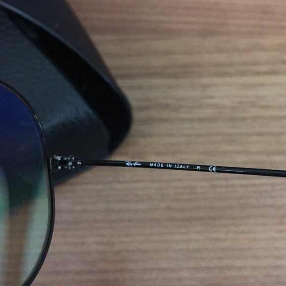 Blue and Black Aviator Rayban´s